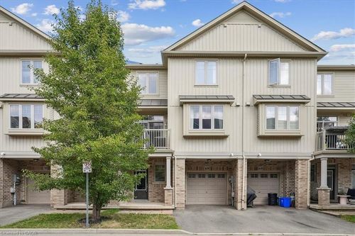 69-6 Chestnut Dr, Grimsby, ON, L3M0C4 | Card Image