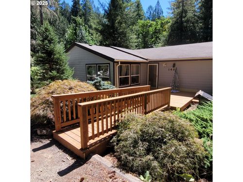 145 Elk Ln, Ariel, WA, 98603-9710 | Card Image