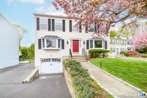 5 Lacey Ln, Norwalk, CT, 06854-1116 | Card Image