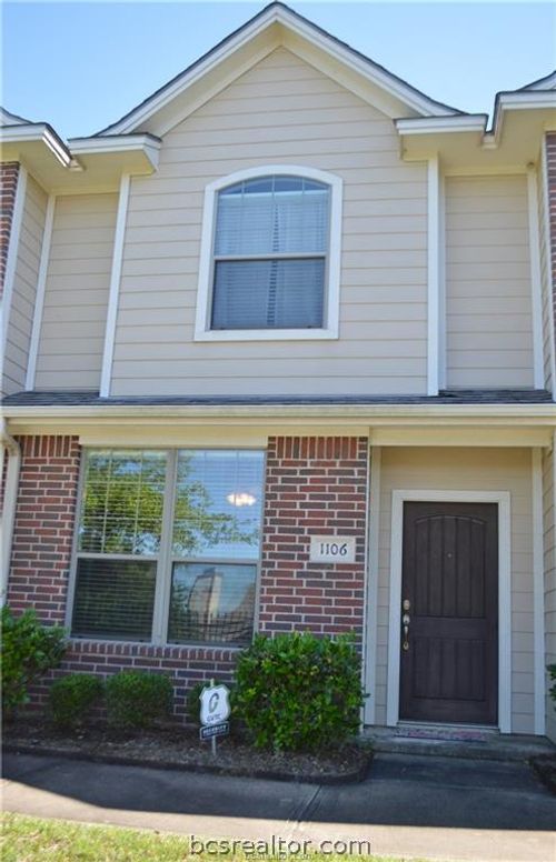 1604-1000 Spring Loop, College Station, TX, 77840-2267 | Card Image