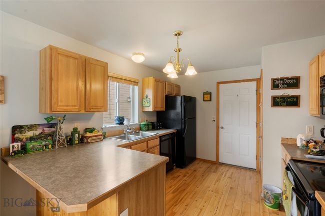 Kitchen | Image 18