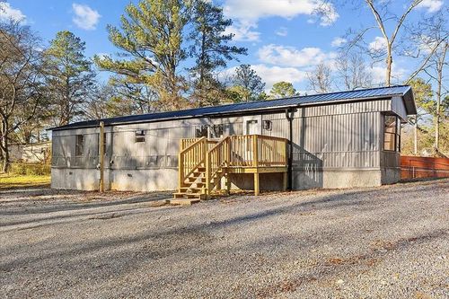 2637 Old Grade Rd, Dalton, GA, 30721-6314 | Card Image