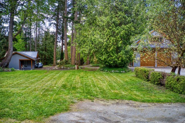 7860 Redrooffs Road, House other with 5 bedrooms, 3 bathrooms and 10 parking in Halfmoon Bay BC | Image 40