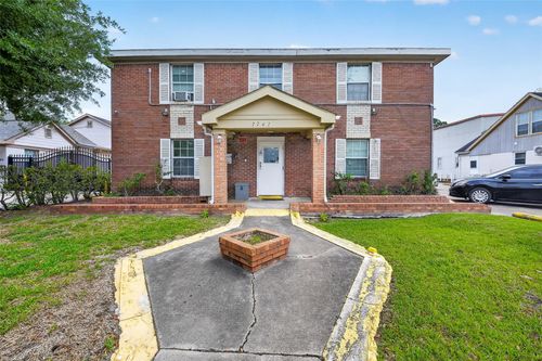 4-7742 Park Place Blvd, Houston, TX, 77087-4547 | Card Image