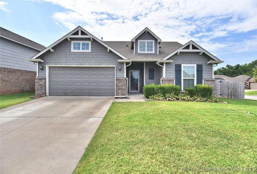 3217 El Dorado St, Broken Arrow, OK, 74011-5835 | Card Image