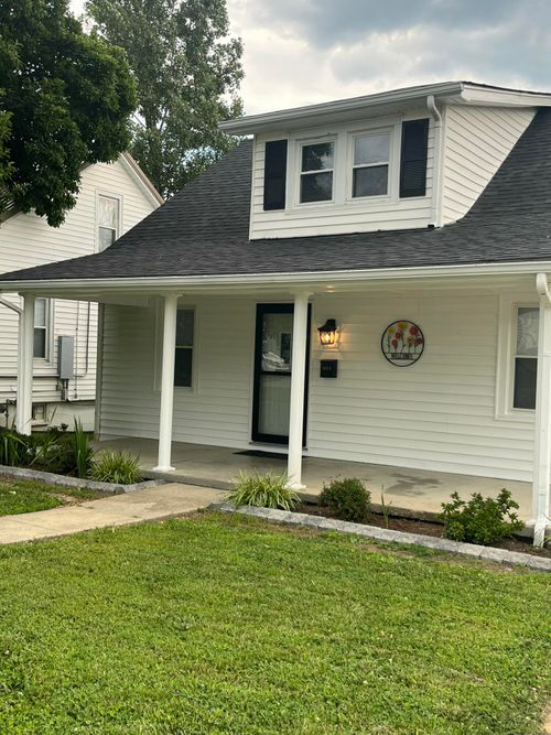 312A E Court St, Lawrenceburg, KY, 40342 | Card Image