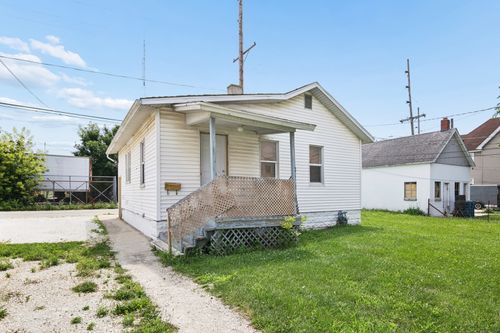 358 S Washington Ave, Kankakee, IL, 60901-3731 | Card Image