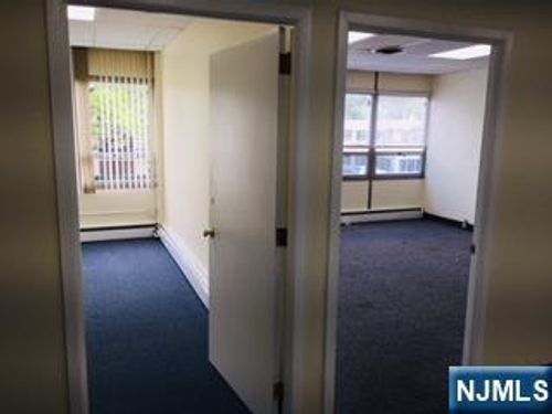 650 E Palisade Ave, Englewood Cliffs, NJ, 07632-1830 | Card Image