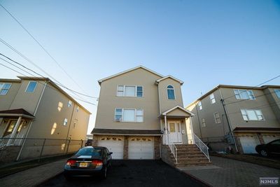 266-268 17th Street, Home with 8 bedrooms, 5 bathrooms and null parking in Paterson NJ | Image 1