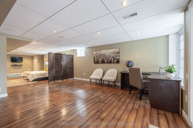 4 Branthaven Crt, House other with 3 bedrooms, 2 bathrooms and 2 parking in Whitby ON | Image 34