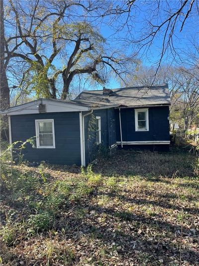 Original view of the property from the backyard | Image 3