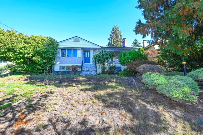 4419 Marine Drive, House other with 5 bedrooms, 2 bathrooms and 1 parking in Burnaby BC | Image 1