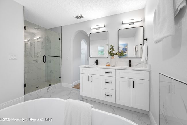 2424 Keeport Dr, House other with 3 bedrooms, 2 bathrooms and null parking in Spring Hill FL | Image 19