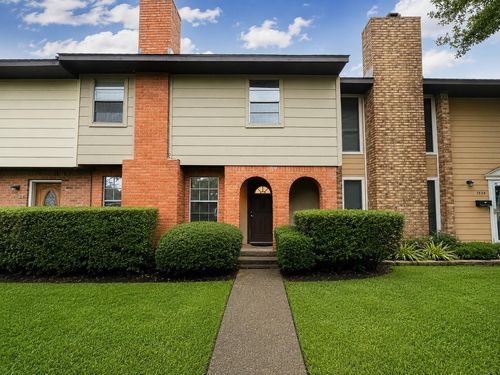 528-1528 Silverpines Rd, Houston, TX, 77062-5914 | Card Image