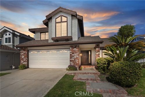 5 Oakley, Irvine, CA, 92620-3298 | Card Image