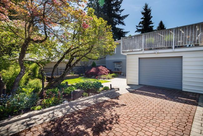 445 E 35 Th Avenue, House other with 4 bedrooms, 2 bathrooms and 2 parking in Vancouver BC | Image 29
