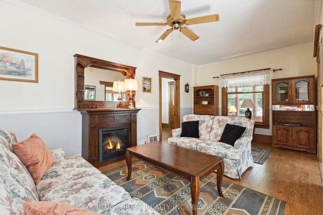 13 Victoria St, House other with 5 bedrooms, 3 bathrooms and 4 parking in Port Burwell ON | Image 8