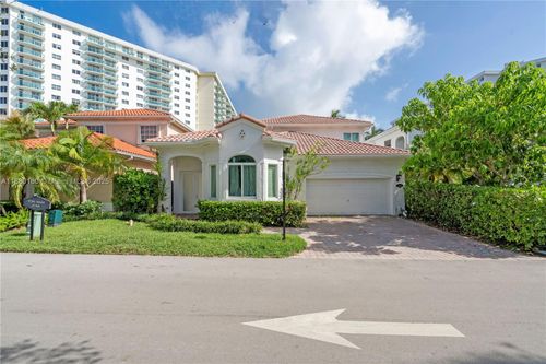 3942 194th Ln, Golden Beach, FL, 33160-2281 | Card Image