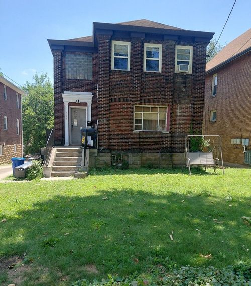 5648 Phillips, Squirrel Hill, PA, 15217 | Card Image