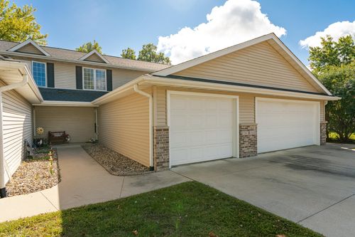 apt-c-106 2nd Ave Ne, Kasson, MN, 55944-1749 | Card Image