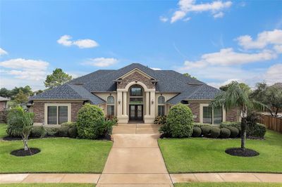 2405 Bayfront Drive, House other with 5 bedrooms, 4 bathrooms and null parking in Pearland TX | Image 1