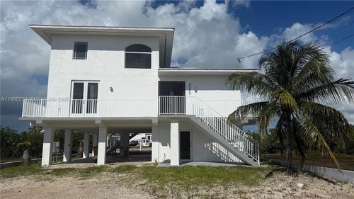 27403 Antigua Ln, Summerland Key, FL, 33042-5471 | Card Image