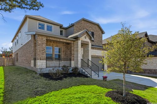 10602 Yellowtail Blvd, Boerne, TX, 78006-3158 | Card Image