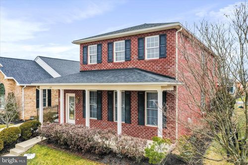 624 Trafalgar Dr, HAGERSTOWN, MD, 21742-1230 | Card Image