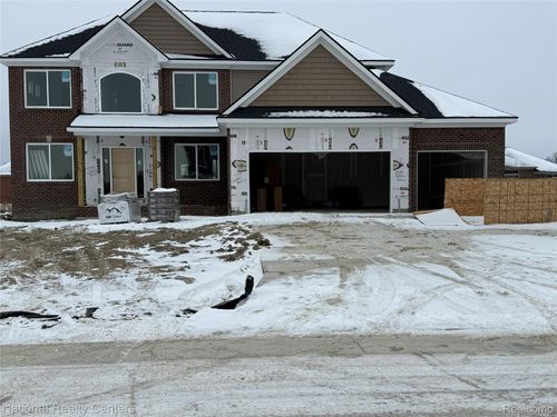 53183 Woodland Dr, New Baltimore, MI, 48047 | Card Image