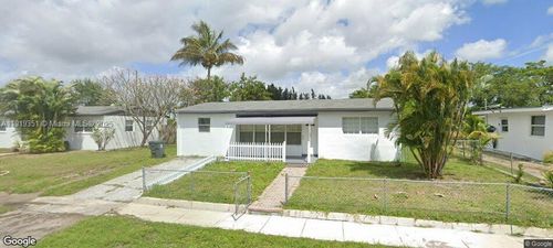 567 Tallulah Rd, Lake Worth, FL, 33462-2113 | Card Image