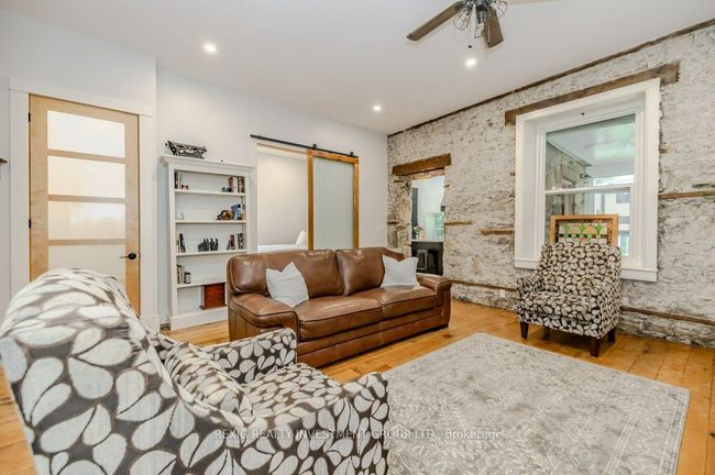 73 Northumberland St, House other with 2 bedrooms, 1 bathrooms and 4 parking in Guelph ON | Image 15