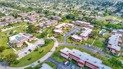 205 - 12021 W Greenway Drive, Condo with 2 bedrooms, 2 bathrooms and null parking in Royal Palm Beach FL | Image 2