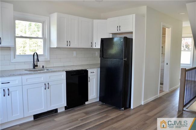 1939 Plainfield Ave, Condo with 2 bedrooms, 1 bathrooms and null parking in South Plainfield NJ | Image 7