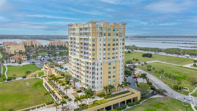 PH-1401 - 140 Riviera Dunes Way, Condo with 4 bedrooms, 4 bathrooms and null parking in Palmetto FL | Image 4