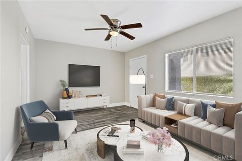 310 W Magnolia St, Compton, CA, 90220 | Card Image