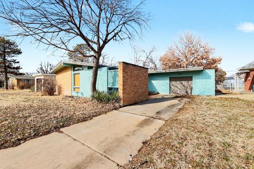 3540 W 11th St N, Wichita, KS, 67203-4336 | Card Image