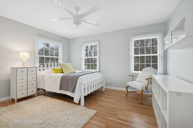 360 S Valley Rd, House other with 4 bedrooms, 3 bathrooms and 2 parking in Barrington IL | Image 18