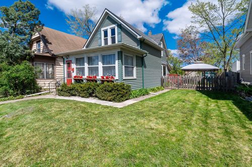 47 Lawson Ave W, Saint Paul, MN, 55117-4942 | Card Image