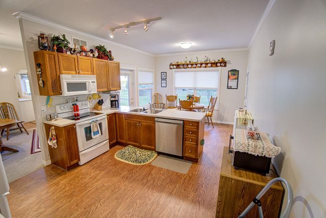 840 Dufferin St, House other with 4 bedrooms, 3 bathrooms and 6 parking in Granum AB | Image 12