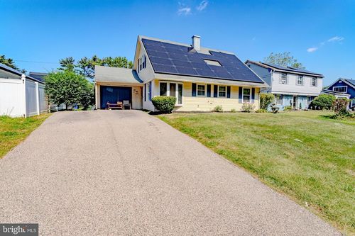 65 Barnwell Ln, Willingboro, NJ, 08046-1657 | Card Image