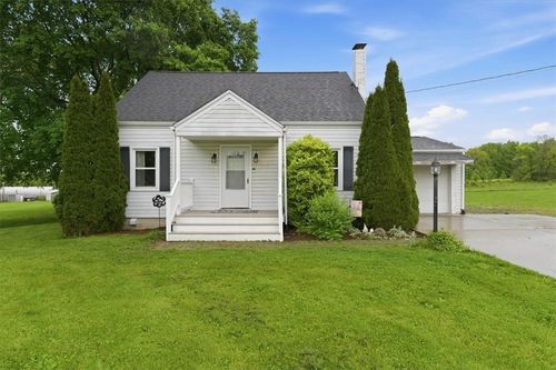 344 Winfield Rd, Cabot, PA, 16023-9718 | Card Image
