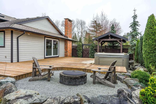 5861 Kilkee Drive, House other with 3 bedrooms, 3 bathrooms and 14 parking in Surrey BC | Image 34
