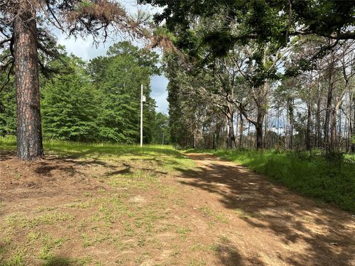3932 Fern Lake Cutoff, Marshall, TX, 75672 | Card Image