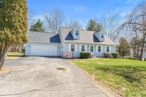 4 Lilacwood, Haverhill, MA, 01832 | Card Image