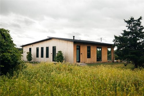 42 Fox Ln, Tivoli, NY, 12583-5123 | Card Image