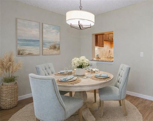 464 Grove Isle Cir, Vero Beach, FL, 32962-8594 | Card Image