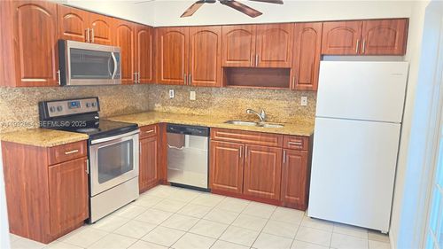 4760 Sw 66th Ter, Davie, FL, 33314-4325 | Card Image