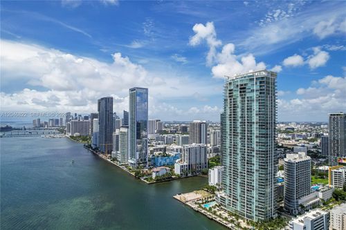 4308-2900 Ne 7th Ave, Miami, FL, 33137-4392 | Card Image