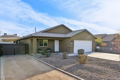 2631 E Jones Avenue, Phoenix, AZ, 85040 | Card Image