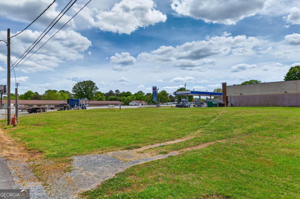 Commercial Sale in Adairsville 2